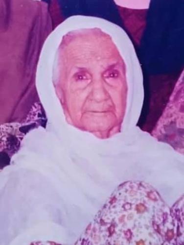 136-Syeda-Kaneez-Sughra-Kazmi-K-40